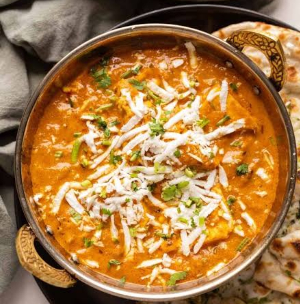 Gully Paneer Lababdar Chef's Special