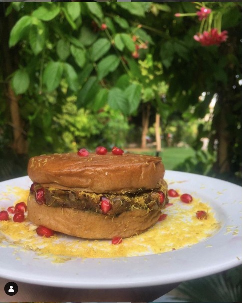 Mumbai BAMBAIYA DABELI Special item in Gurgaon